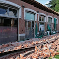 Albizzate, Lombardia. Crolla tetto industriale, tra le vittime due bambini