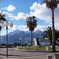 Lite fra extracomunitari sul lungomare di Salerno, ferita una vigilessa