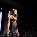 Milano Fashion Week, Naomi Campbell sfila e incanta ancora per D&G 