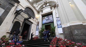 A Napoli nuovo maquillage per la Basilica della Pietrasanta in occasione della mostra Impressionisti e la Parigi fin de siècle