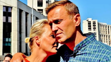 Russia, salma Navalny consegnata a sua madre