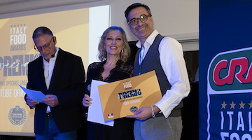 TubeORIGINAL premiata agli Italy Food Awards con il riconoscimento speciale Linee Gourmet