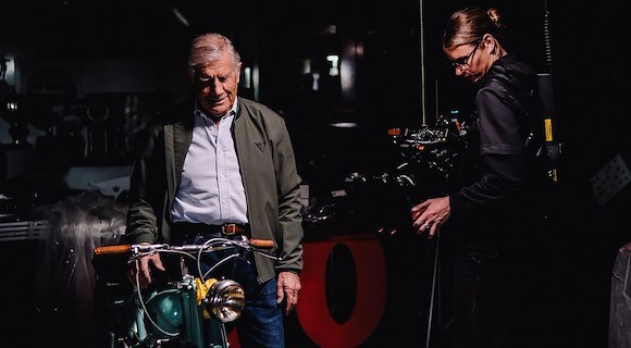 "Ago": il documentario sul leggendario pilota Giacomo Agostini alla Festa del Cinema di Roma